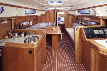 Charter Sailboat BAVARIA 33' Cruiser Trogir