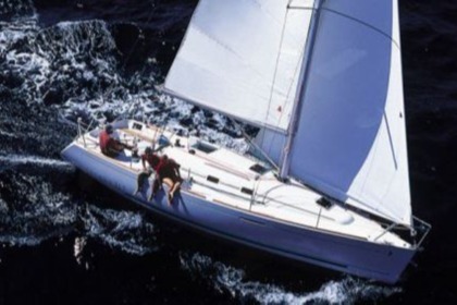 Charter Sailboat  FIRST 31.7 - EQUATEUR Arzon