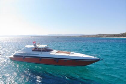 Hire Motor yacht Tullio Abbate 52 Bodrum
