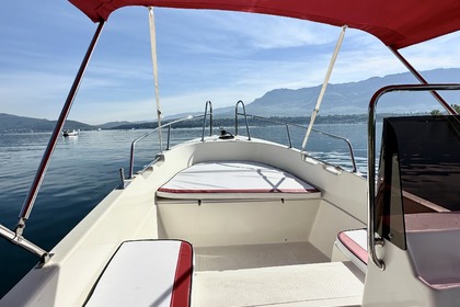 Boat for 5 No-License