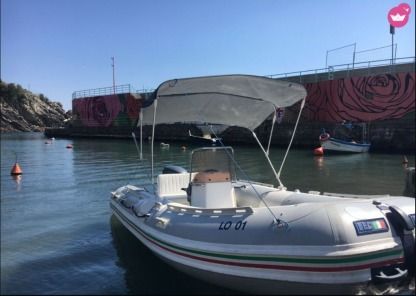 Location Semi-rigide Gommoni Led-Marli-Nadir 40 Cv Gênes