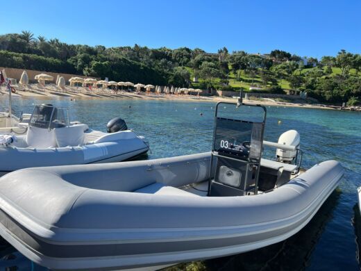 noleggio yacht sardegna porto rotondo