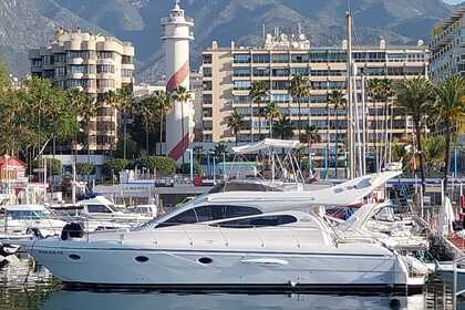 Rental Motorboat Doqueve Majestic 46 Yate Marbella