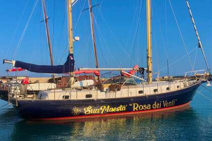 Charter Sailboat Medemblick jorget ketch Agrigento