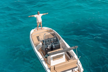 Alquiler Lancha Nireus cl620 Malta