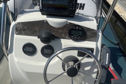 Bombard Sunrider 550 semi rigide