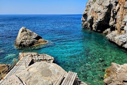 Boat Rental in Beautiful Lesvos - Fost Legend 550 (2010)