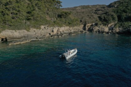 Location Bateau à moteur Oceanic 6.60m Pylos