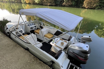 Hire Motorboat OMC 171 REDHAWK Nogent-sur-Marne