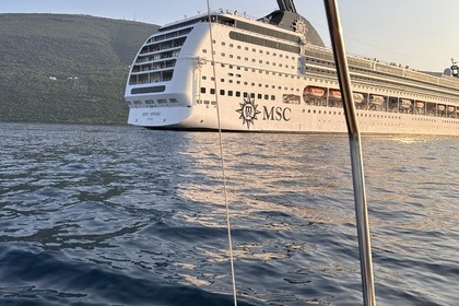 Elan passara-6hp motorboat