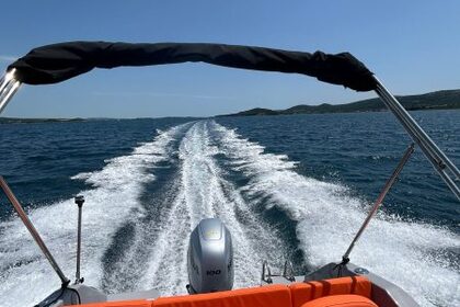 Rental Motorboat Quicksilver Quicksilver 550 Commander Kukljica