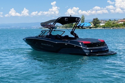 Alquiler Lancha Mastercraft XT22T Lausana