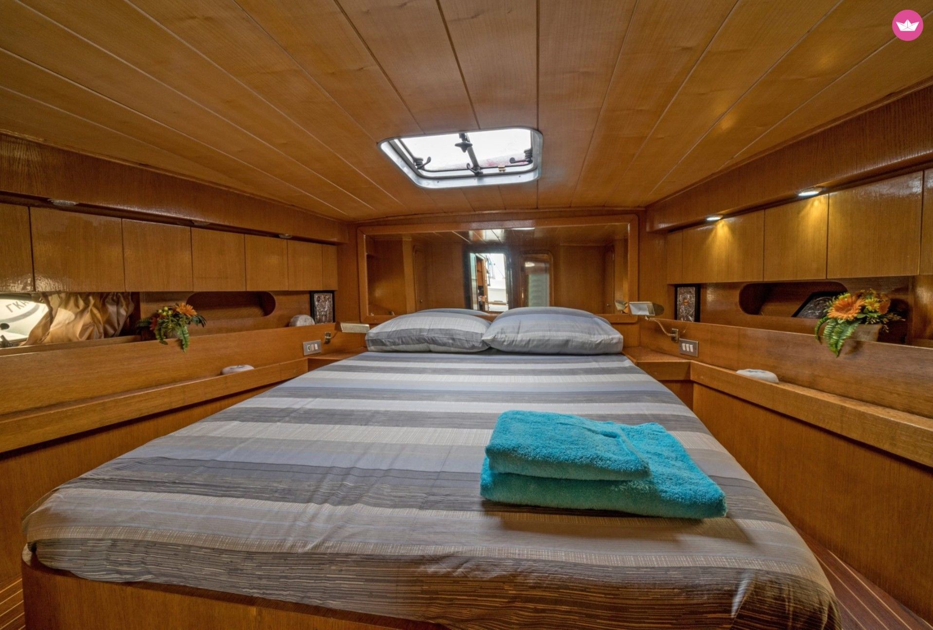 Bateau à moteur PIANTONI HARMONY 42 760cv 6