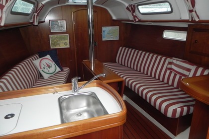 Beneteau Oceanis 311 Clipper