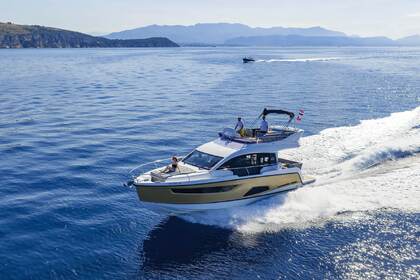 Hyra båt Motorbåt Sealine Sealine F430 Brač
