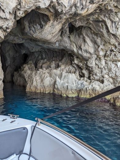 Сорренто Motorboat Scar Next 215 alt tag text