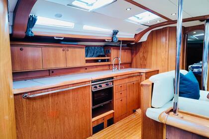 Jeanneau Performance 49 – Elegance, Comfort, and Speed in Perfect Balance