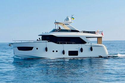 Miete Motoryacht Navetta Absolute Nizza