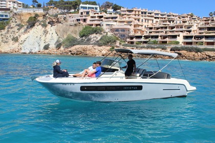 Location Bateau à moteur Invictus CX250 Port Adriano