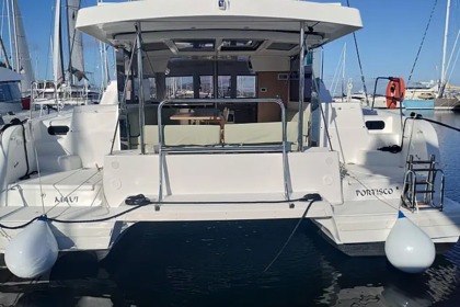 Hire Catamaran  Bali Catspace Portisco