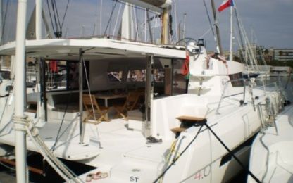 Charter Catamaran Bali Bali 4.0 With Watermaker Grenada