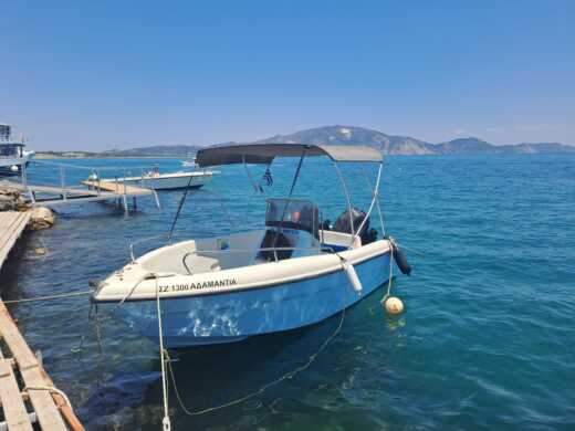 Zakynthos Motorboat Ranieri Blue water alt tag text