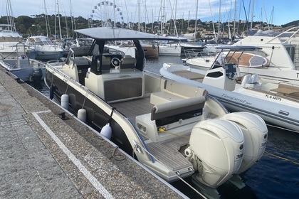 Verhuur Motorboot INVICTUS INVICTUS 370 Cavalaire-sur-Mer