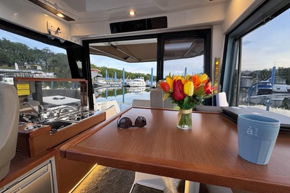 Location Bateau à moteur Jeanneau Merry Fisher 895 Paris