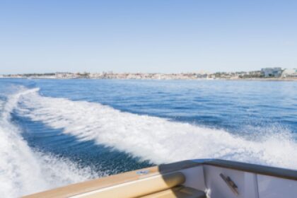 Iate em Lisboa-Cascais-Arrabida-Tróia