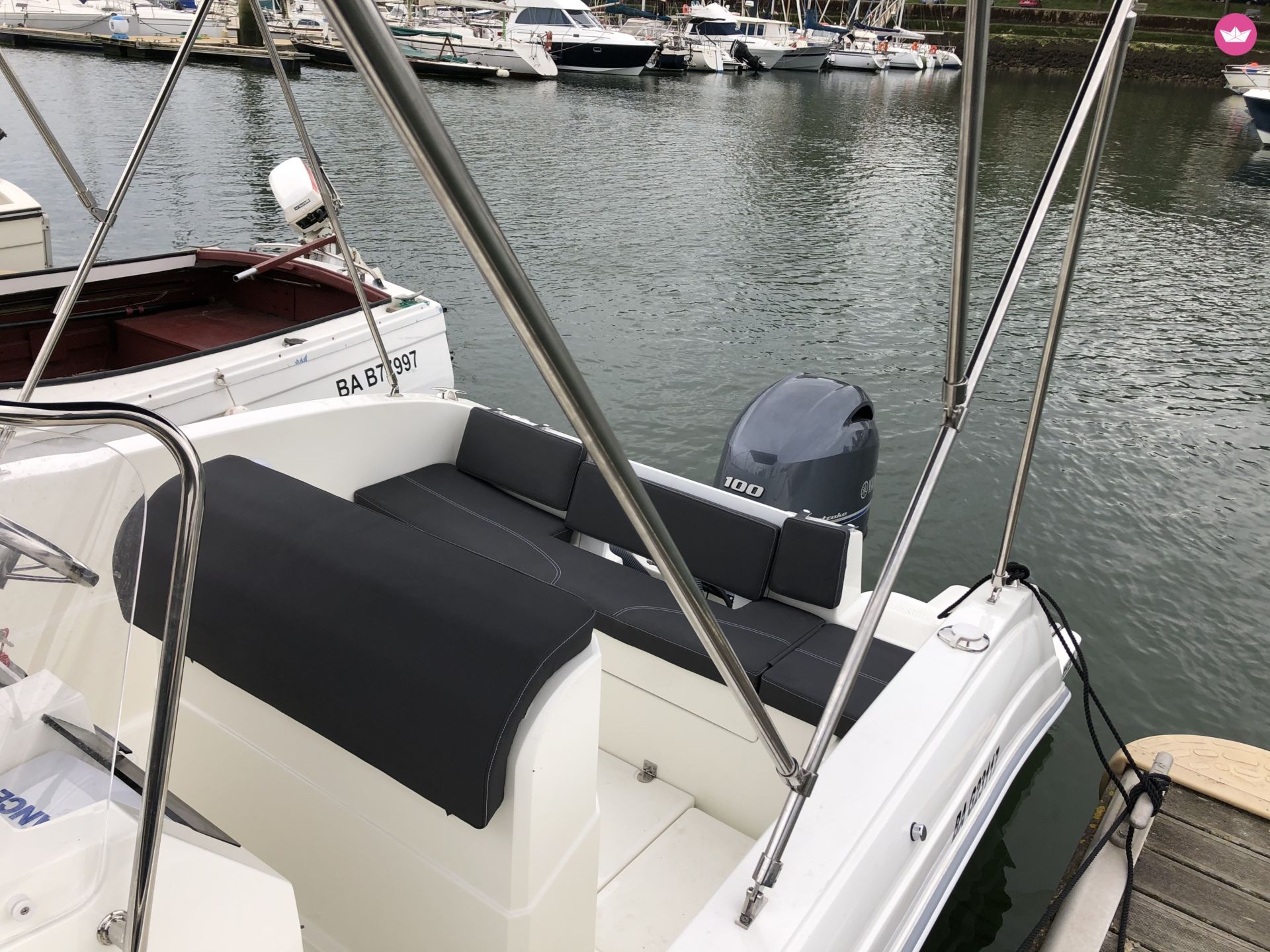 Bateau à moteur Pacific Craft Open 545 100cv 6