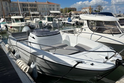 Miete Motorboot Jeanneau Cap Camarat 6.5 CC série 3 La Flotte