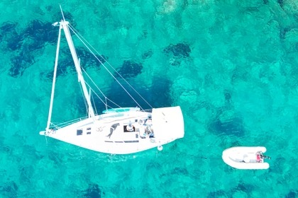 Charter Sailboat Jeanneau Sun Magic 44 Mallorca