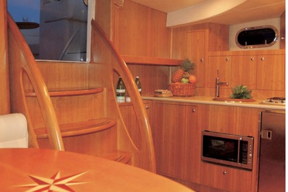 Gozzo italiano bohemio y espacioso