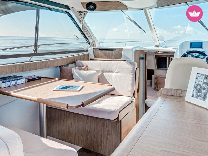 Charter Motorboat  Antares 8  Zadar