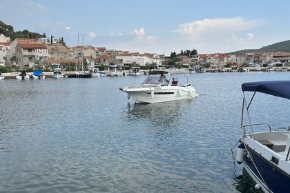 Atlantic Marine SunCruiser 690