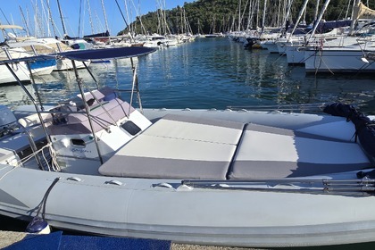 Hyra båt RIB-båt Lomac Mako G32 Porto Ercole