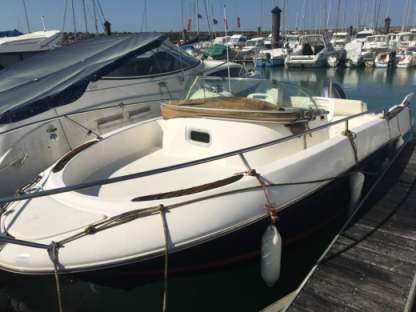 Location Bateau à moteur Jeanneau Cap Camarat Talmont-Saint-Hilaire