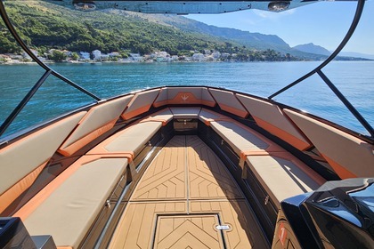 Raptor Parasailing 37