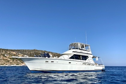 Ενοικίαση Θαλαμηγός Hatteras 50 Convertible Πειραιάς