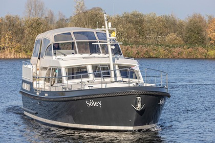 Verhuur Motorboot Linssen Grand Sturdy 40.0 Ac Sneek