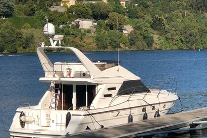 Charter Motorboat FAIRLINE Phantom 41 Porto