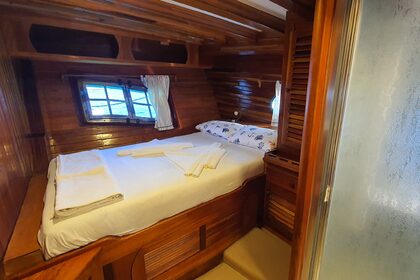 HİGH CLASS GULET CHARTER