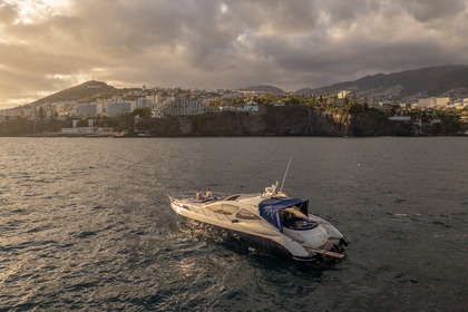 Miete Motoryacht Azimut Azimut 55 Funchal