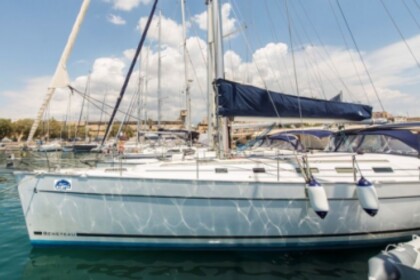 Hire Sailboat Beneteau Cyclades 50.5 Lavrio Port