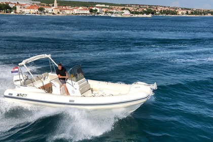 Location Semi-rigide Nuova Jolly Marine Black Fin Turanj