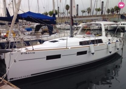 Charter Sailboat Beneteau Oceanis 35 Barcelona