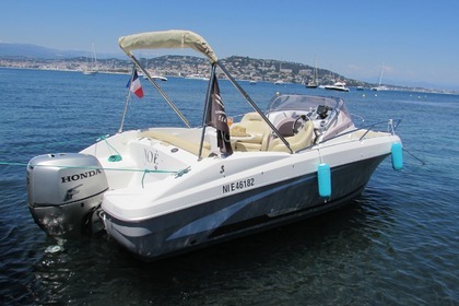 Rental Motorboat BENETEAU FLYER 650 SUN DECK Cannes