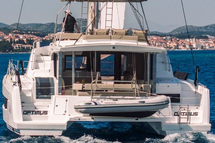Hyra båt Katamaran Catana Group Bali 4.6 - 5 + 2 cab. Šibenik