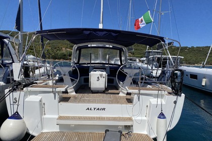 Noleggio Barca a vela Beneteau Oceanis 51.1 Cugnana Verde