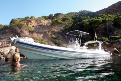 Alquiler Neumática NUOVA JOLLY King 820 Puerto de Andrach